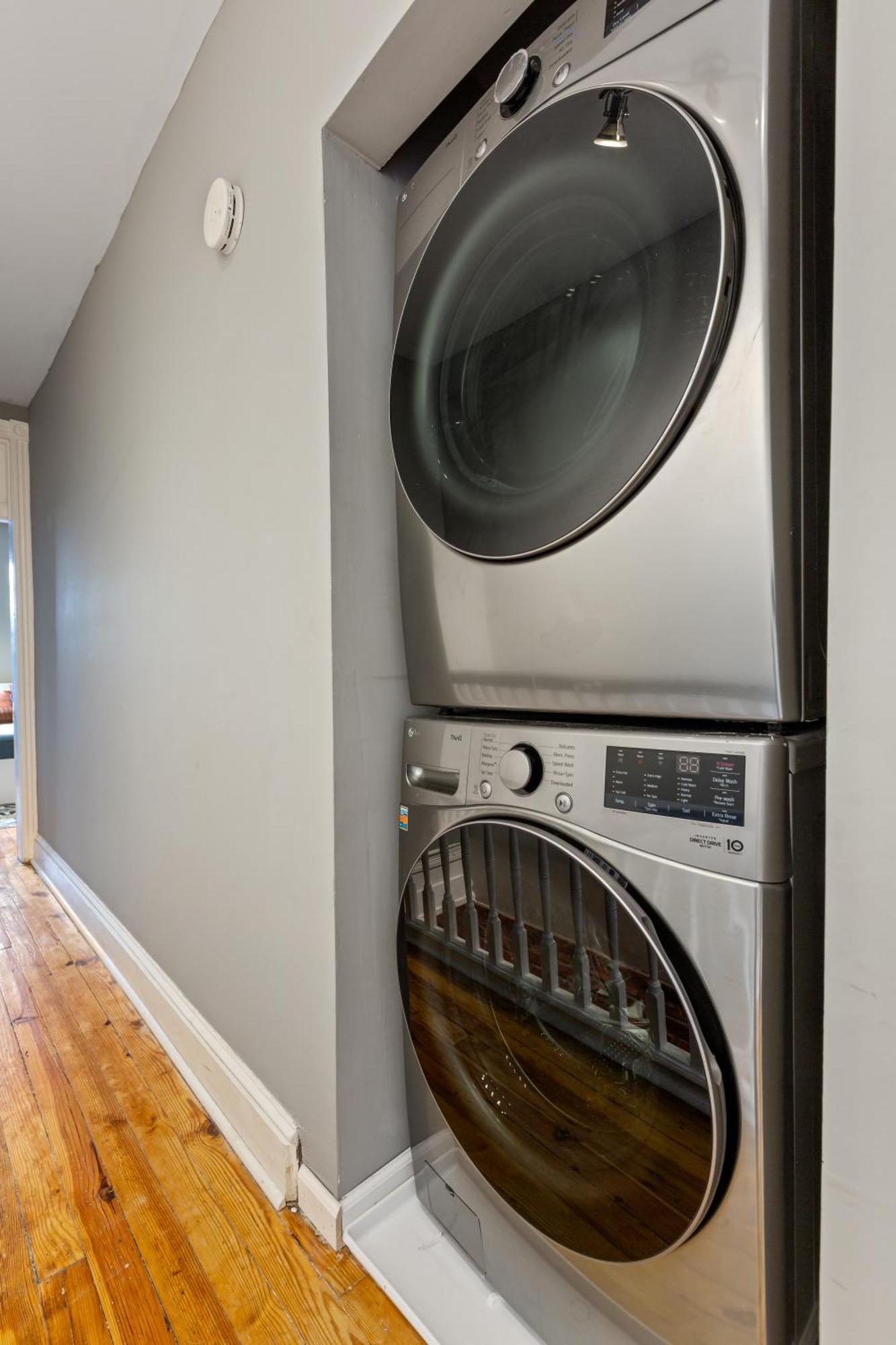 Pristine Townhouse With Rooftop Deck Near Canton! ボルティモア エクステリア 写真